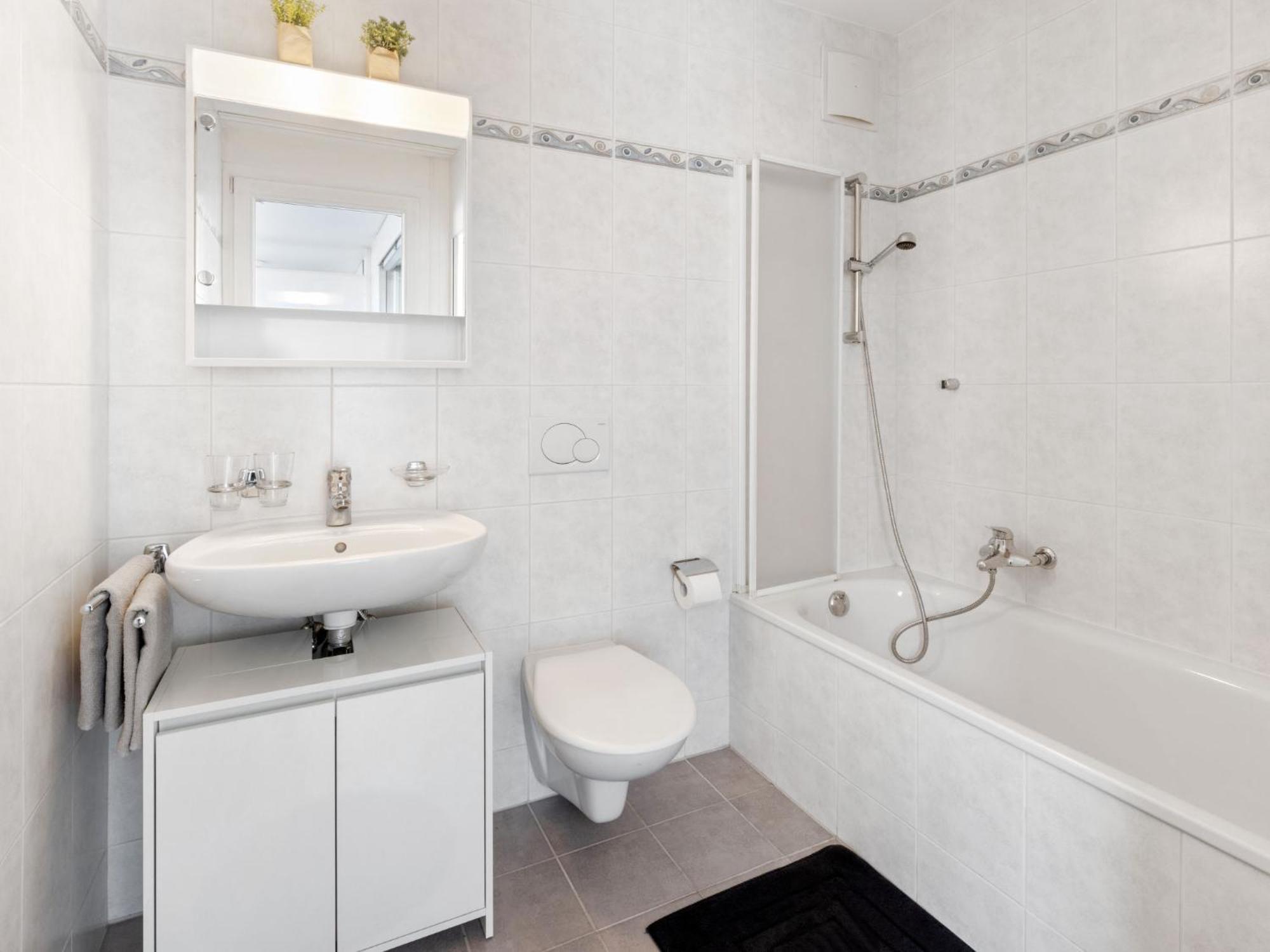 Apartment Torre Tessuti Apt-City Stay By Interhome Locarno Exterior photo